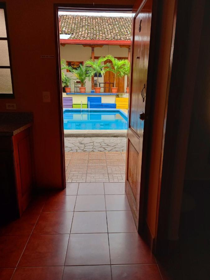 Hostal Don Gato Granada Exterior photo